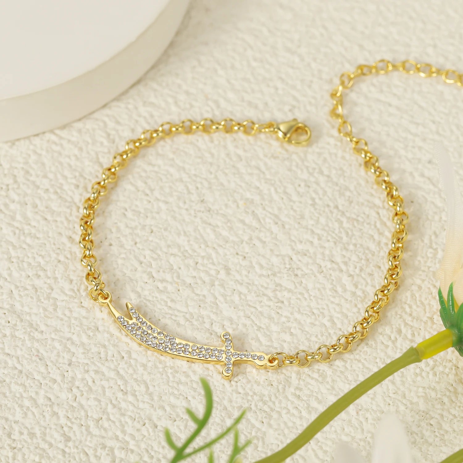 Arabian Heritage Curve Bracelet