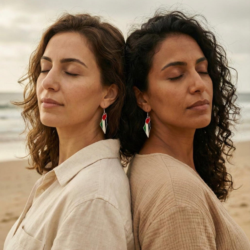 Country Pendant Necklace