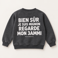 "Bien Sûr Je Suis Mignon, Regarde Mon 3ammi" KIDS Crewneck