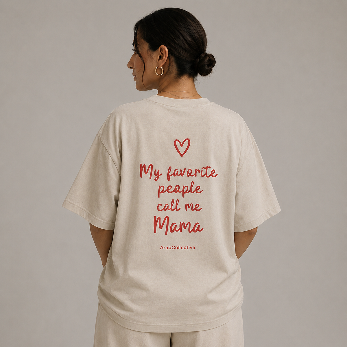 "MY FAVORITE PEOPLE CALL ME MAMA" TEE
