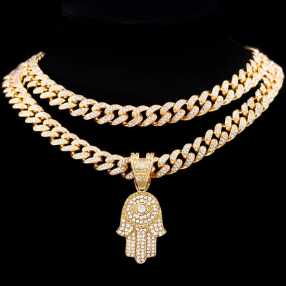 Collier pendentif œil porte-bonheur en cristal