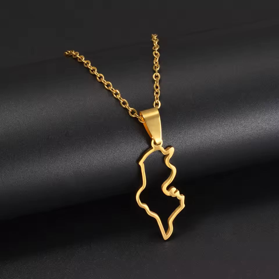 Country Pendant Necklace