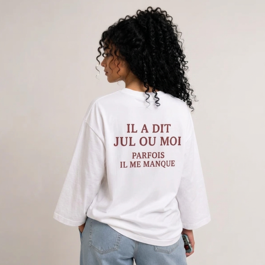 Il A Dit Jul Ou Moi, Parfois Il Me Manque Long-Sleeve Tee