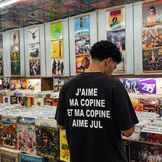 "J'AIME MA COPINE ET MAN COPINE AIME JUL" Tee